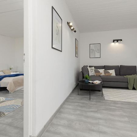 Metro Plac Wilsona Apartments Mickiewicza By Noclegi Renters Warsaw Ngoại thất bức ảnh