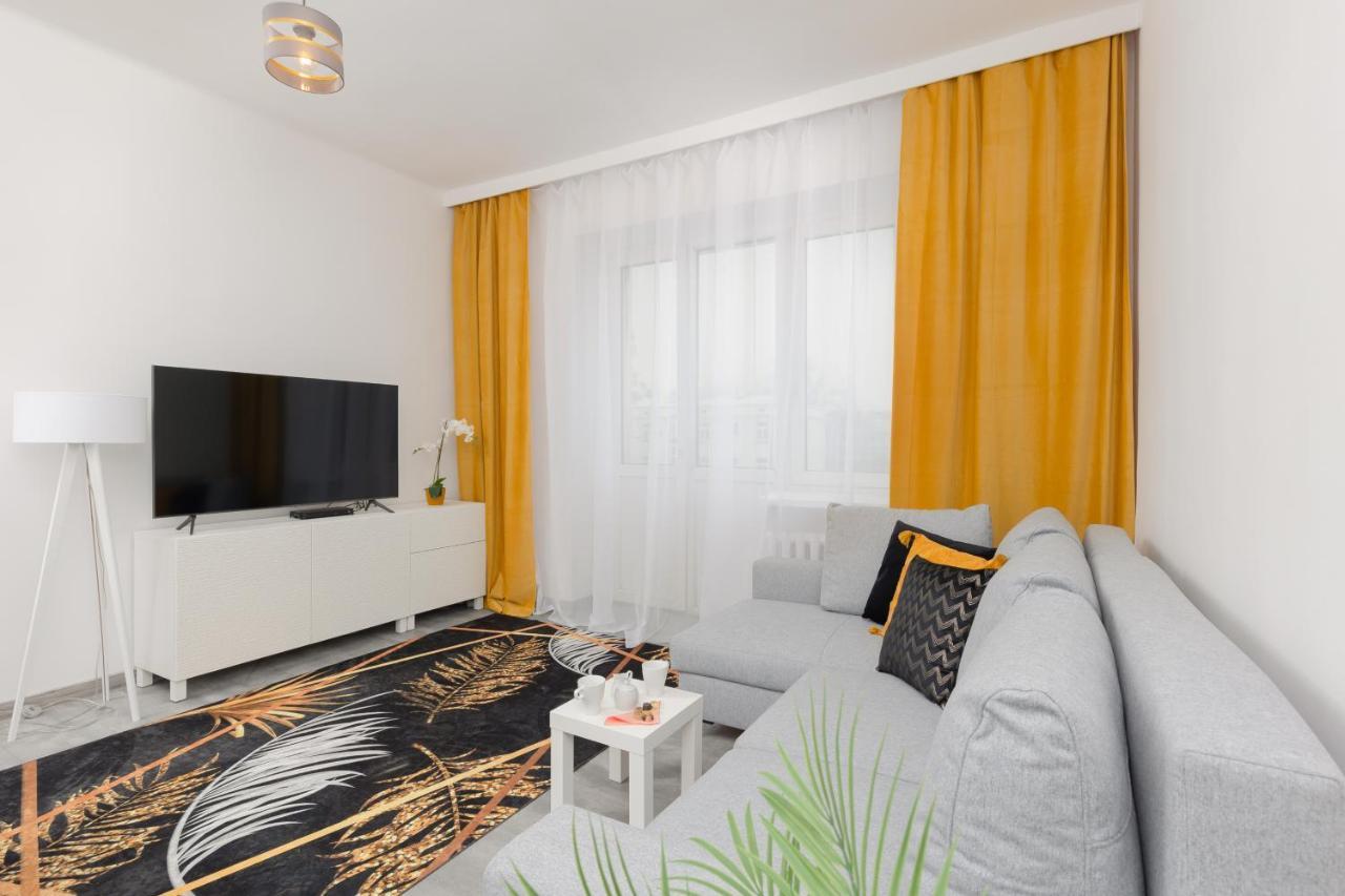 Metro Plac Wilsona Apartments Mickiewicza By Noclegi Renters Warsaw Ngoại thất bức ảnh