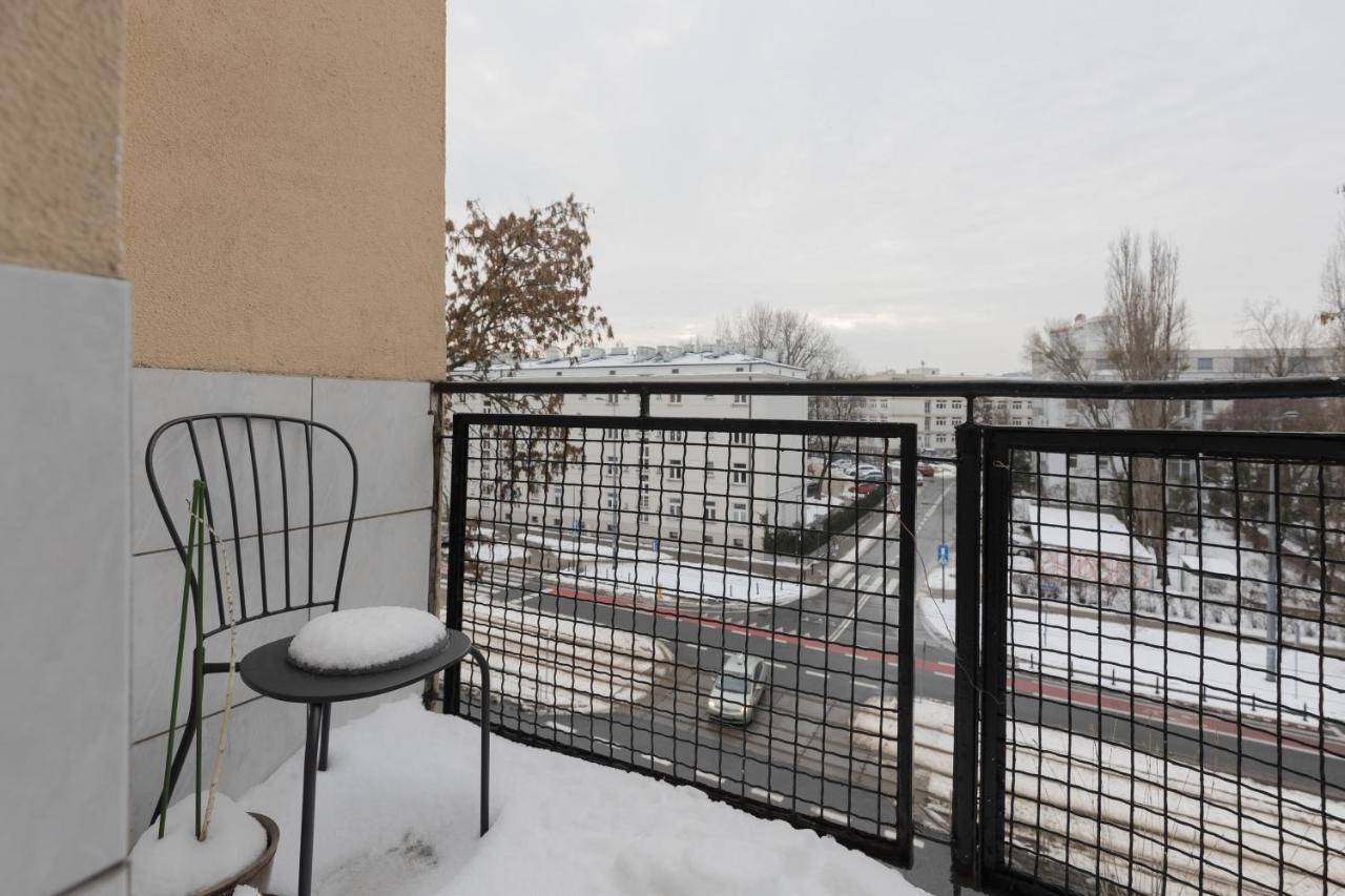Metro Plac Wilsona Apartments Mickiewicza By Noclegi Renters Warsaw Ngoại thất bức ảnh
