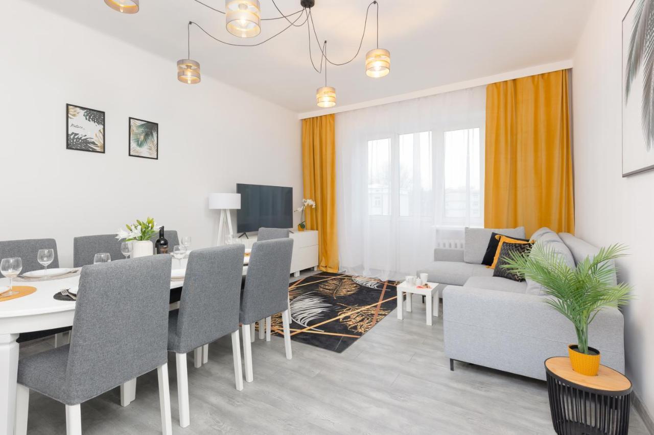 Metro Plac Wilsona Apartments Mickiewicza By Noclegi Renters Warsaw Ngoại thất bức ảnh