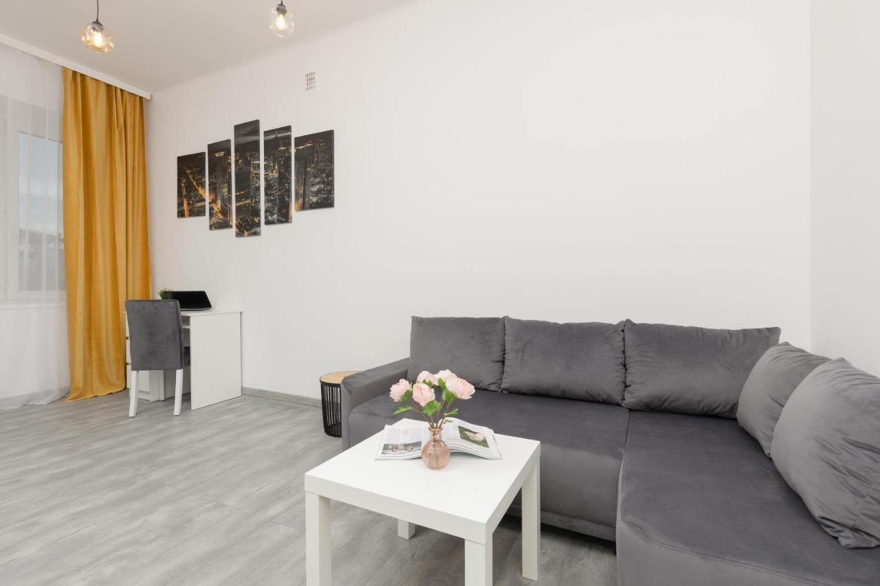 Metro Plac Wilsona Apartments Mickiewicza By Noclegi Renters Warsaw Ngoại thất bức ảnh