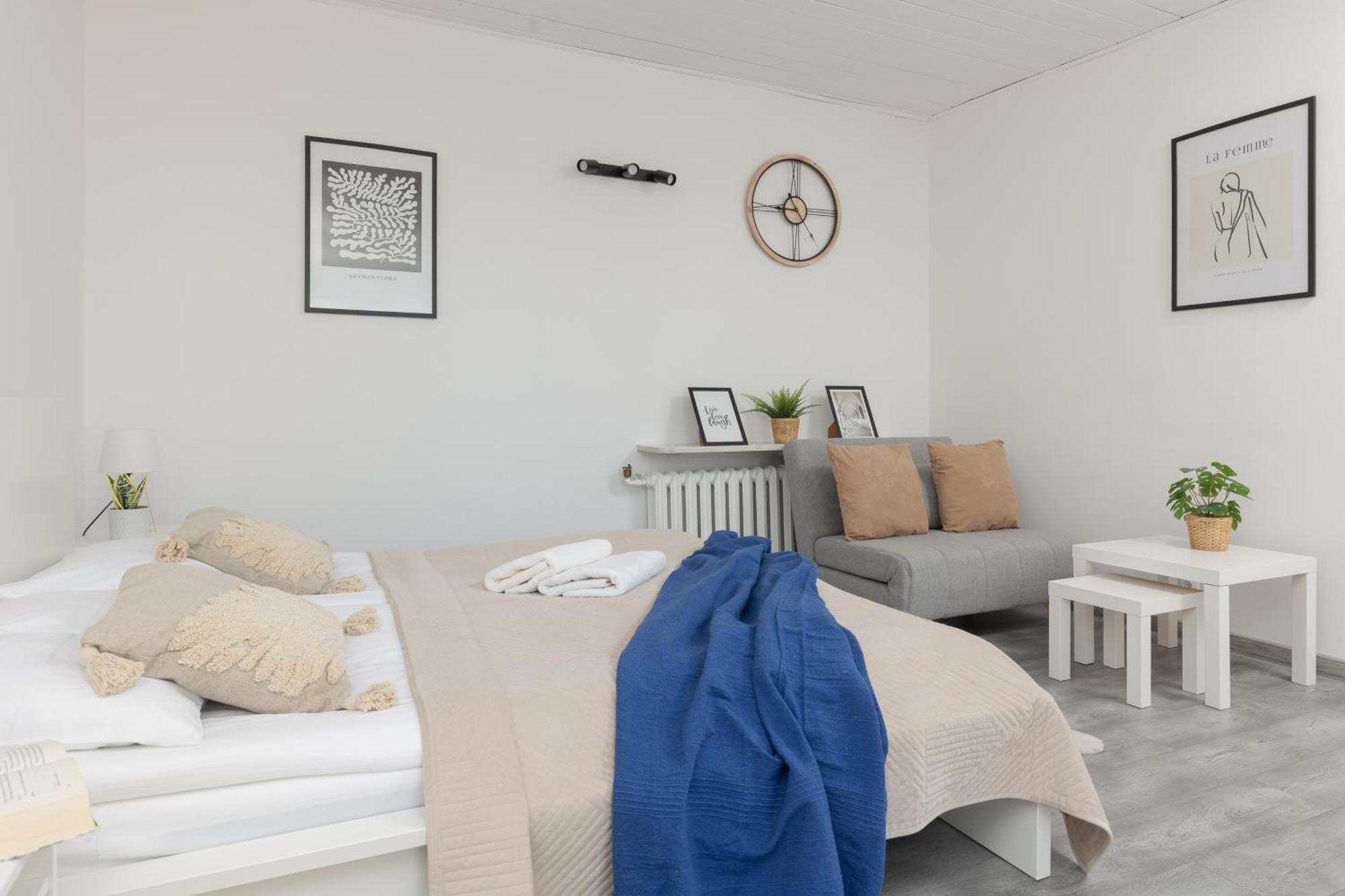 Metro Plac Wilsona Apartments Mickiewicza By Noclegi Renters Warsaw Ngoại thất bức ảnh