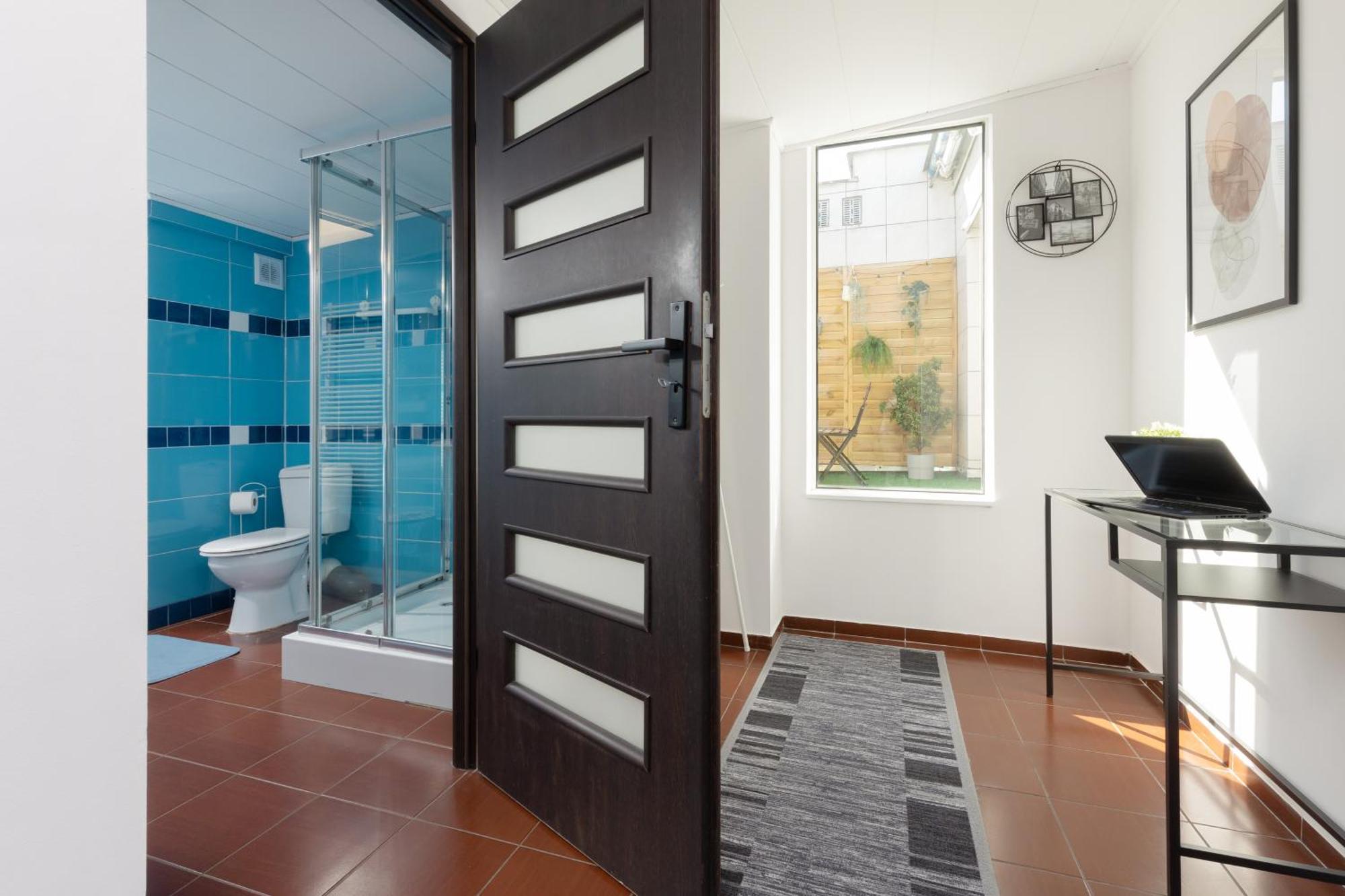 Metro Plac Wilsona Apartments Mickiewicza By Noclegi Renters Warsaw Ngoại thất bức ảnh